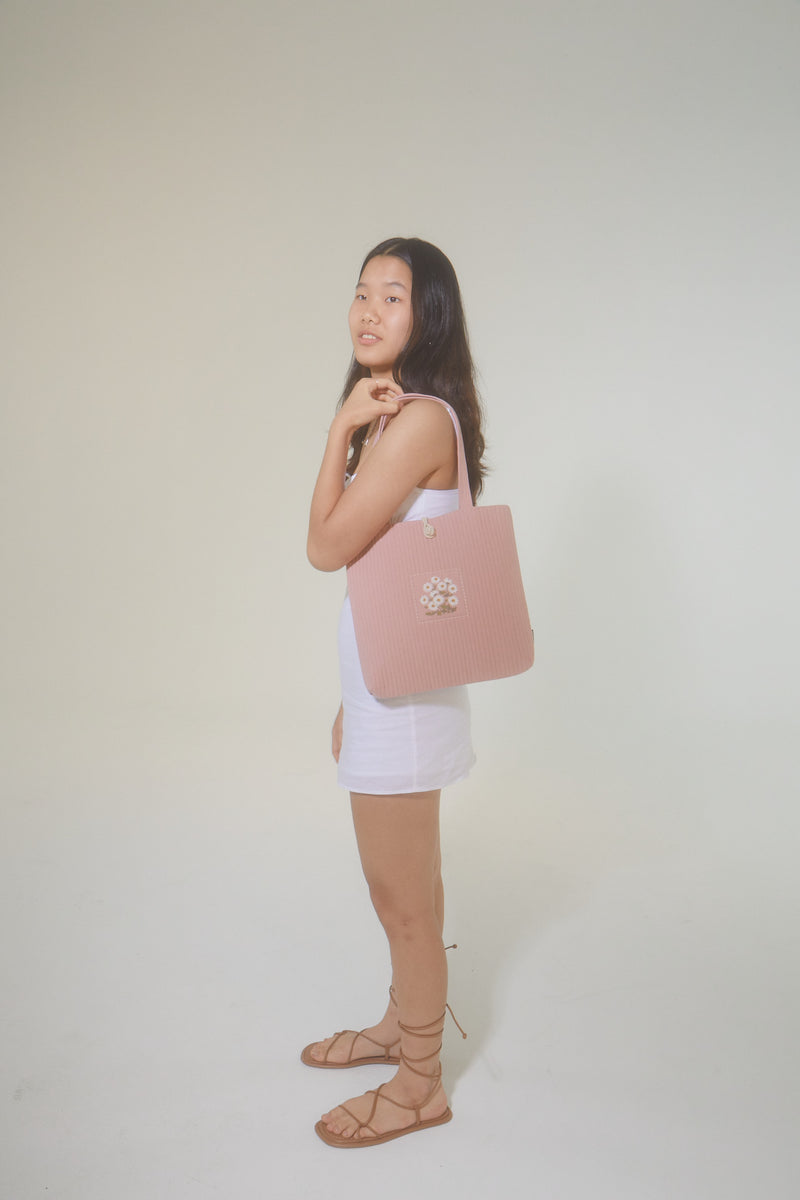 KKOT TOTE | BLUSH PATCH DAISY