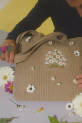 KKOT TOTE | FAWN PATCH DAISY