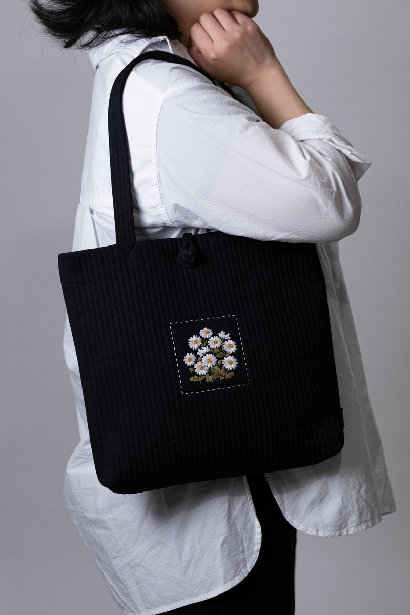 KKOT TOTE | INK PATCH DAISY