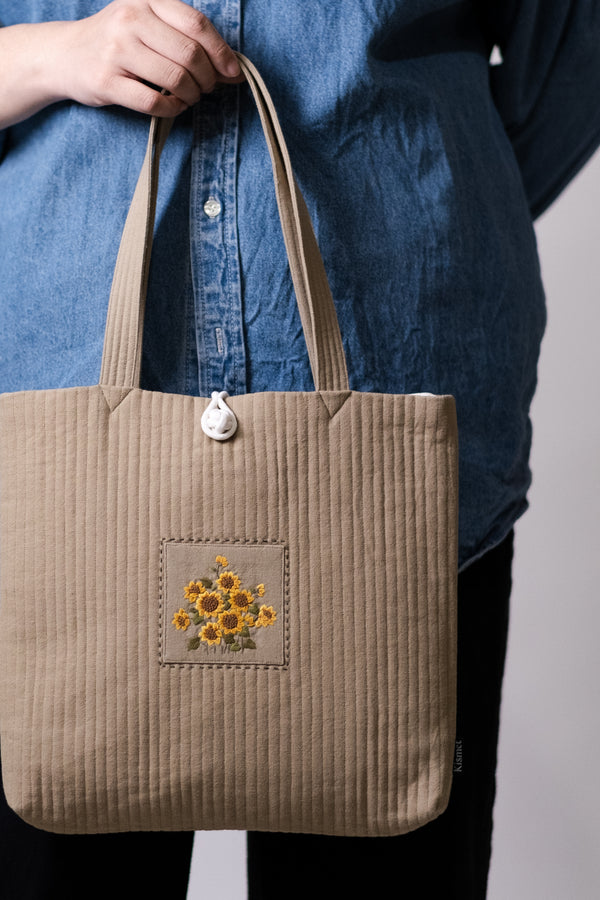 KKOT TOTE | FAWN PATCH SUNFLOWER